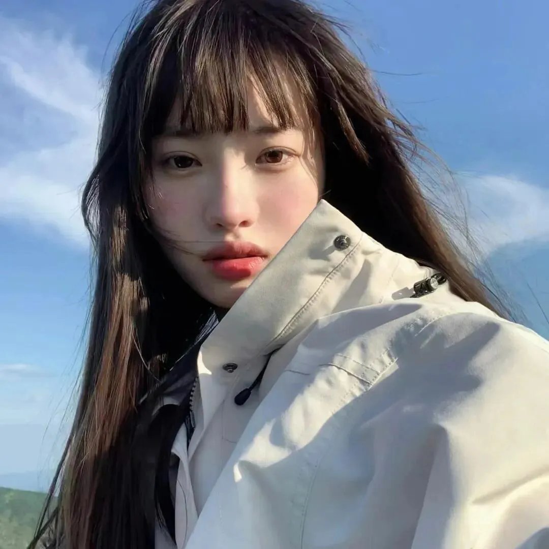 姑娘， 望着我